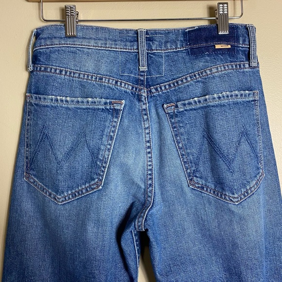 MOTHER Superior The Tomcat Jeans in Kneeling on Stones - Picture 10 of 16